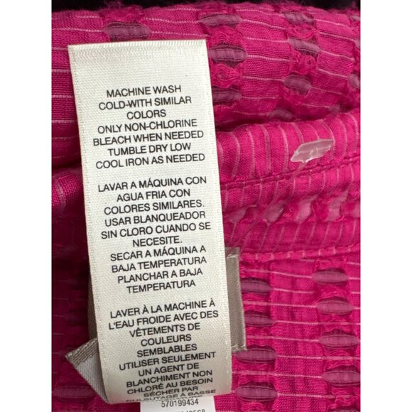 Chico’s Women Textured Magenta Rolled Tab Sleeve Sheer Shirt Size 1 - Picture 8 of 8